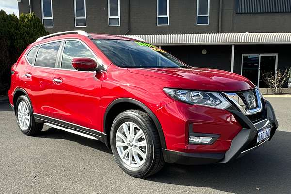 2017 Nissan X-TRAIL ST-L T32 Series II
