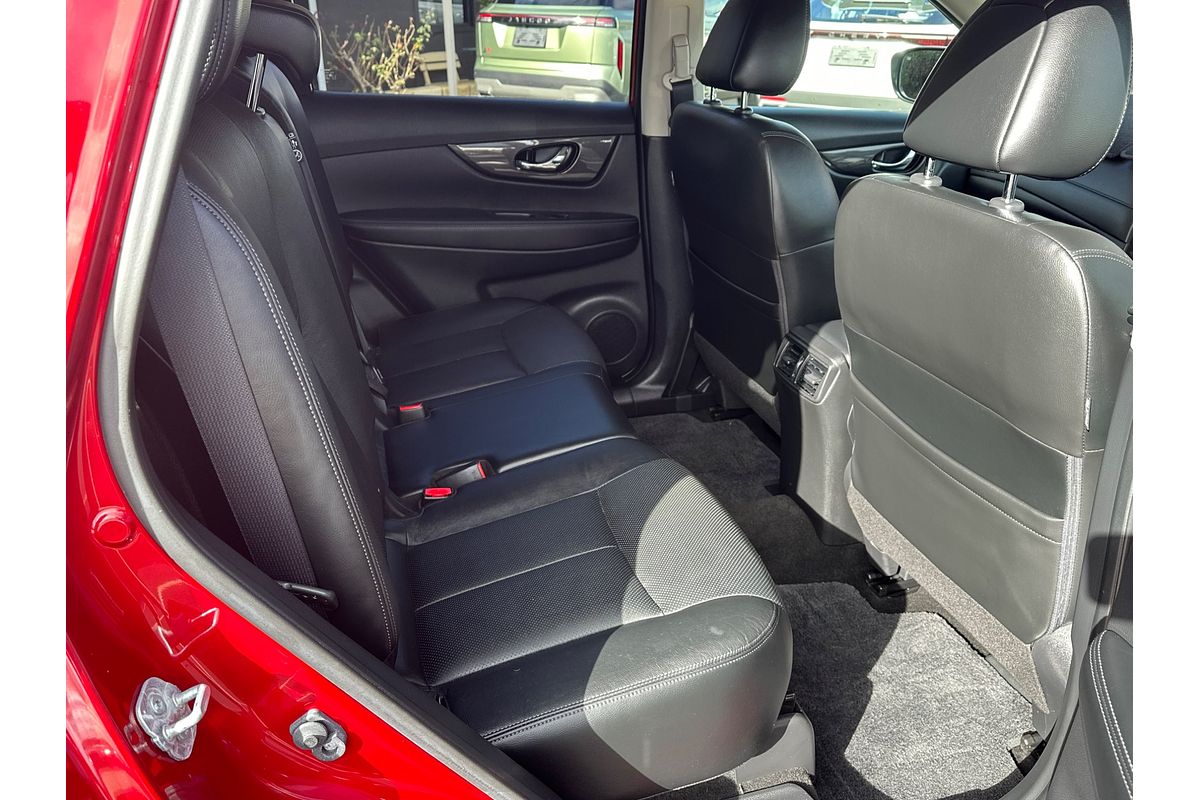 2017 Nissan X-TRAIL ST-L T32 Series II
