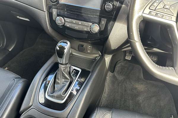 2017 Nissan X-TRAIL ST-L T32 Series II