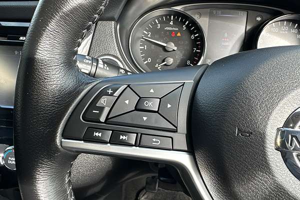 2017 Nissan X-TRAIL ST-L T32 Series II