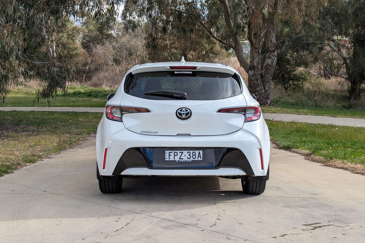 2020 Toyota Corolla Ascent Sport MZEA12R