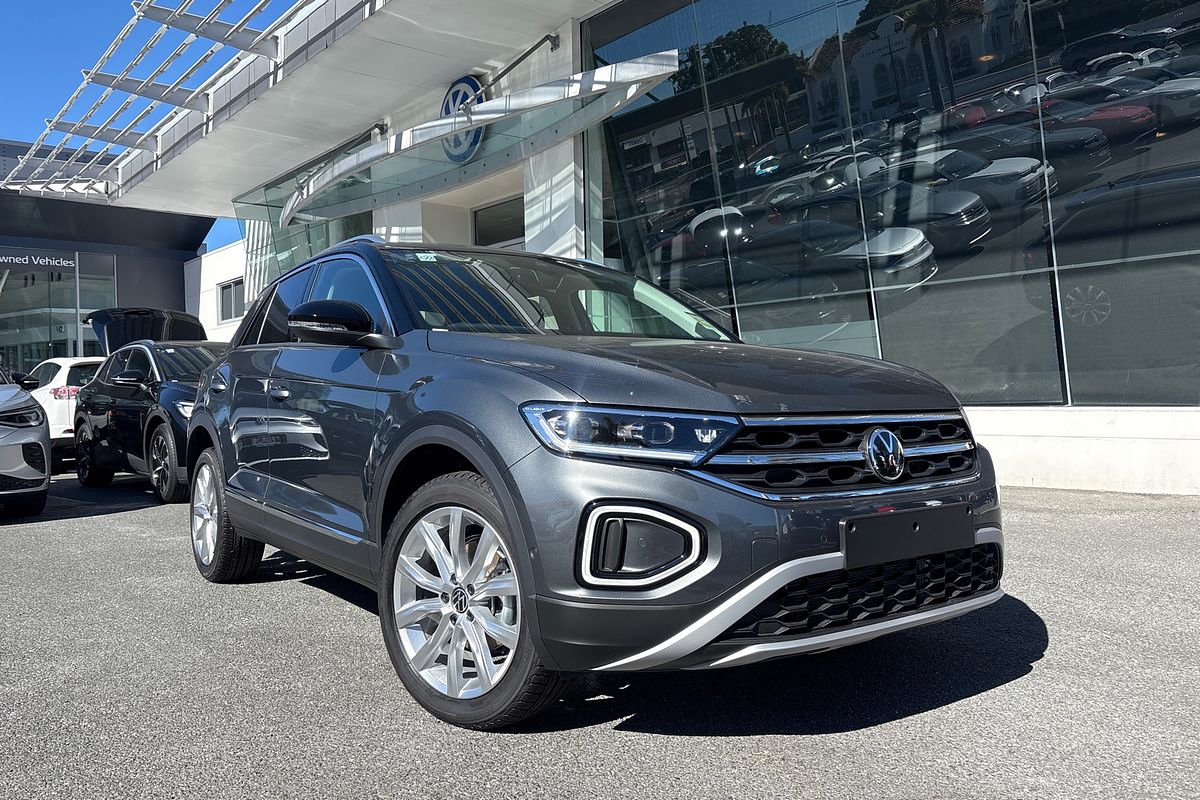 2025 Volkswagen T-Roc 110TSI Style D11