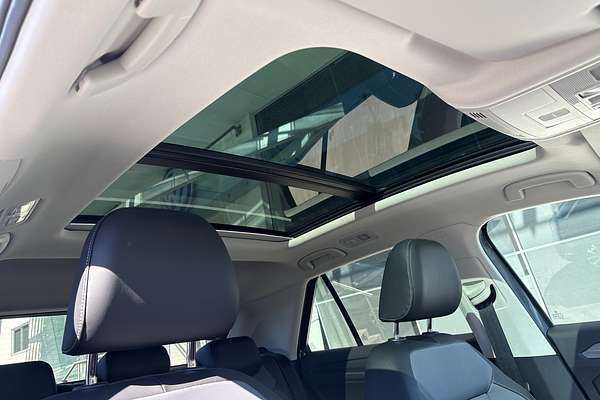 2025 Volkswagen T-Roc 110TSI Style D11