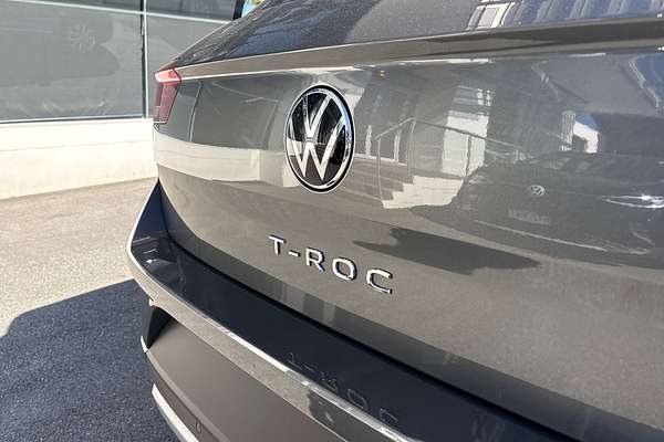 2025 Volkswagen T-Roc 110TSI Style D11
