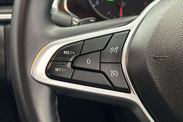 2022 Renault Captur Life XJB