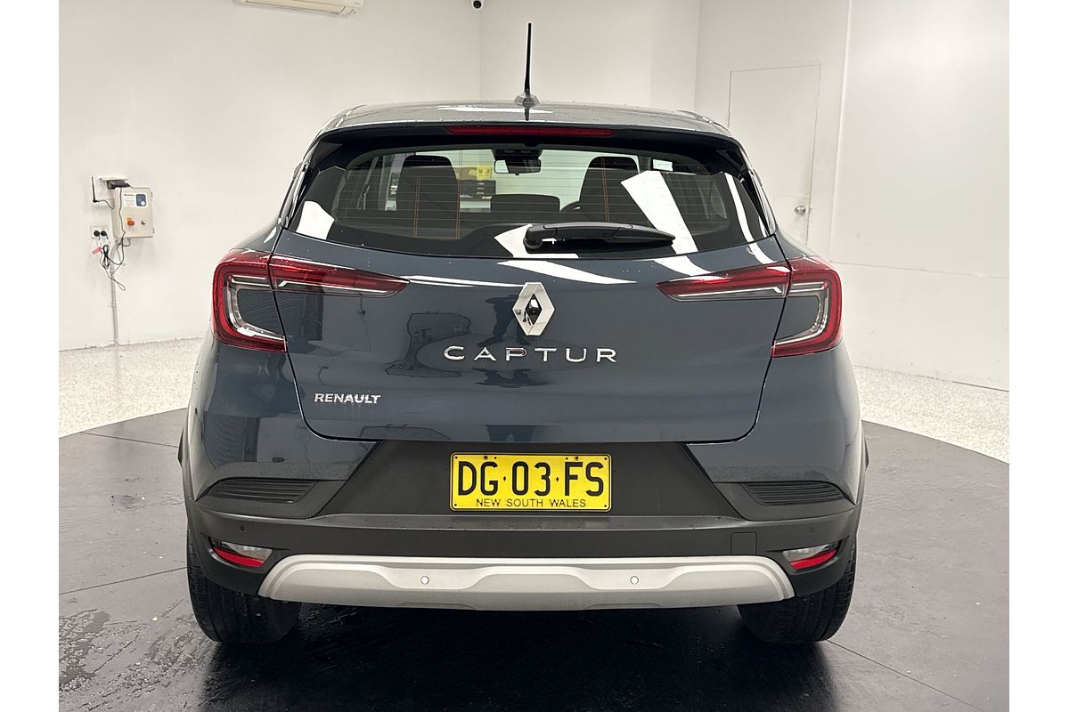 2022 Renault Captur Life XJB