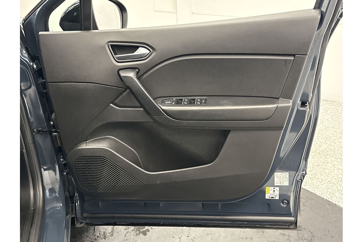 2022 Renault Captur Life XJB