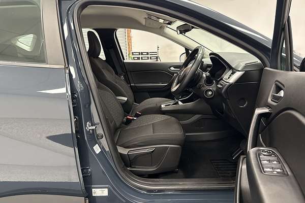 2022 Renault Captur Life XJB