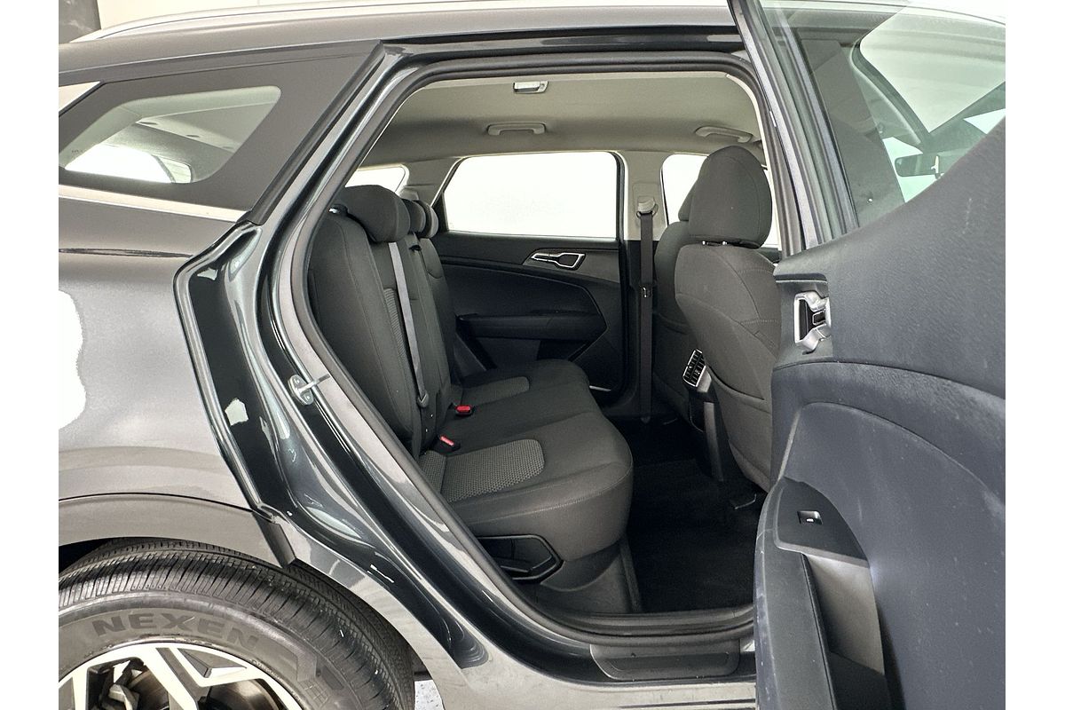 2023 Kia Sportage S NQ5