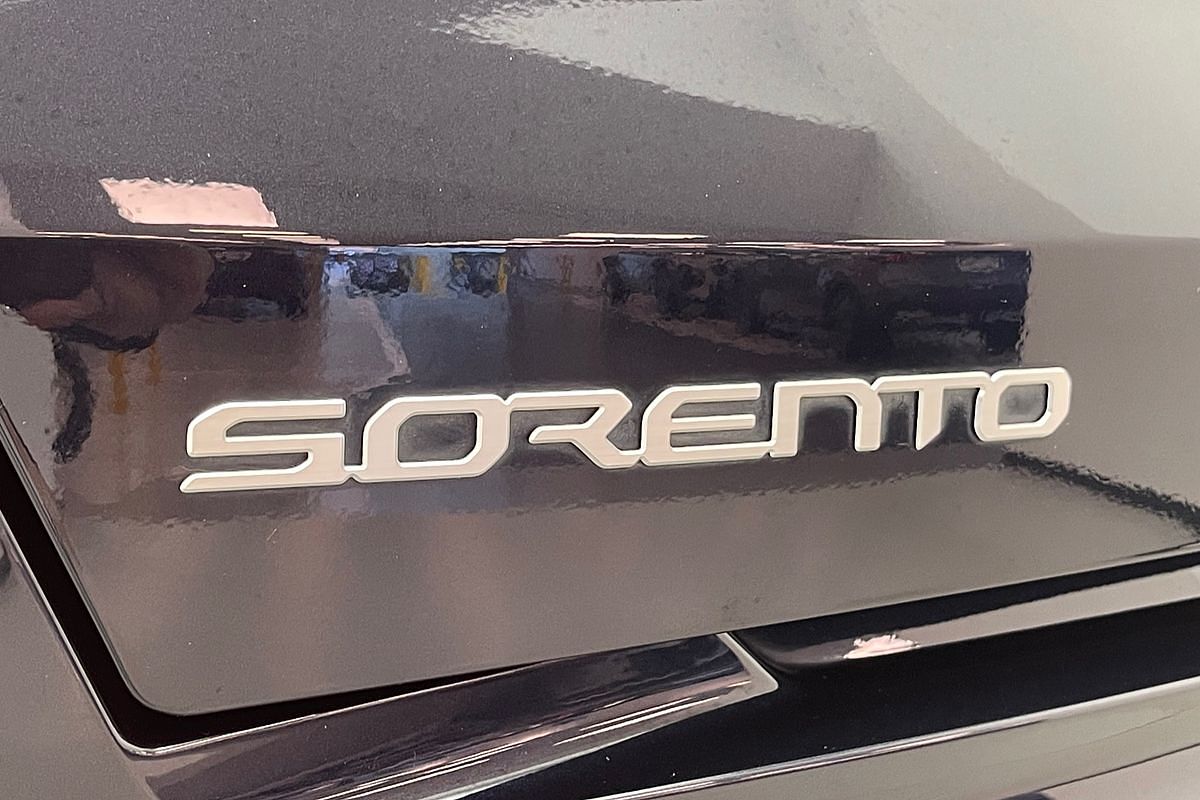 2022 Kia Sorento GT-Line MQ4