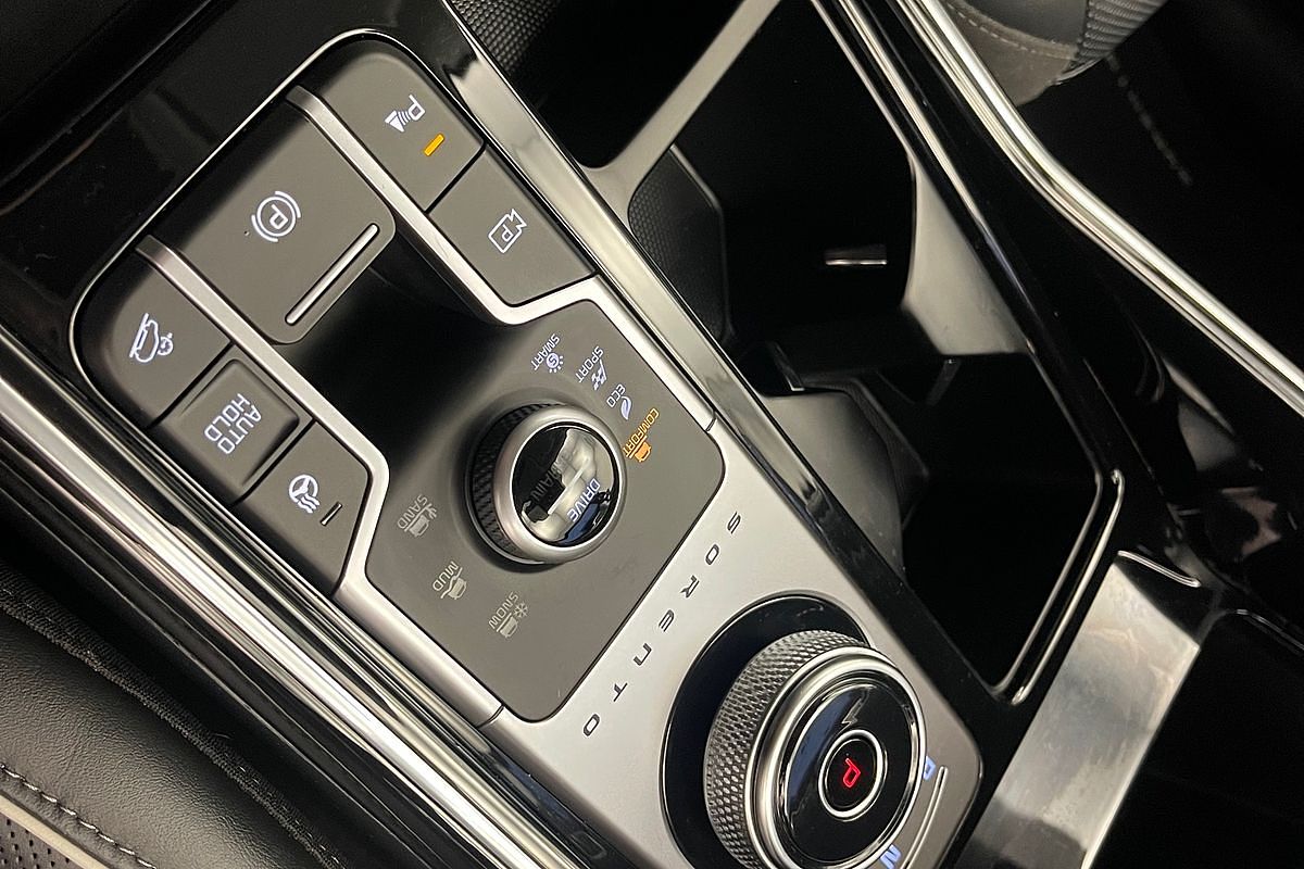 2022 Kia Sorento GT-Line MQ4