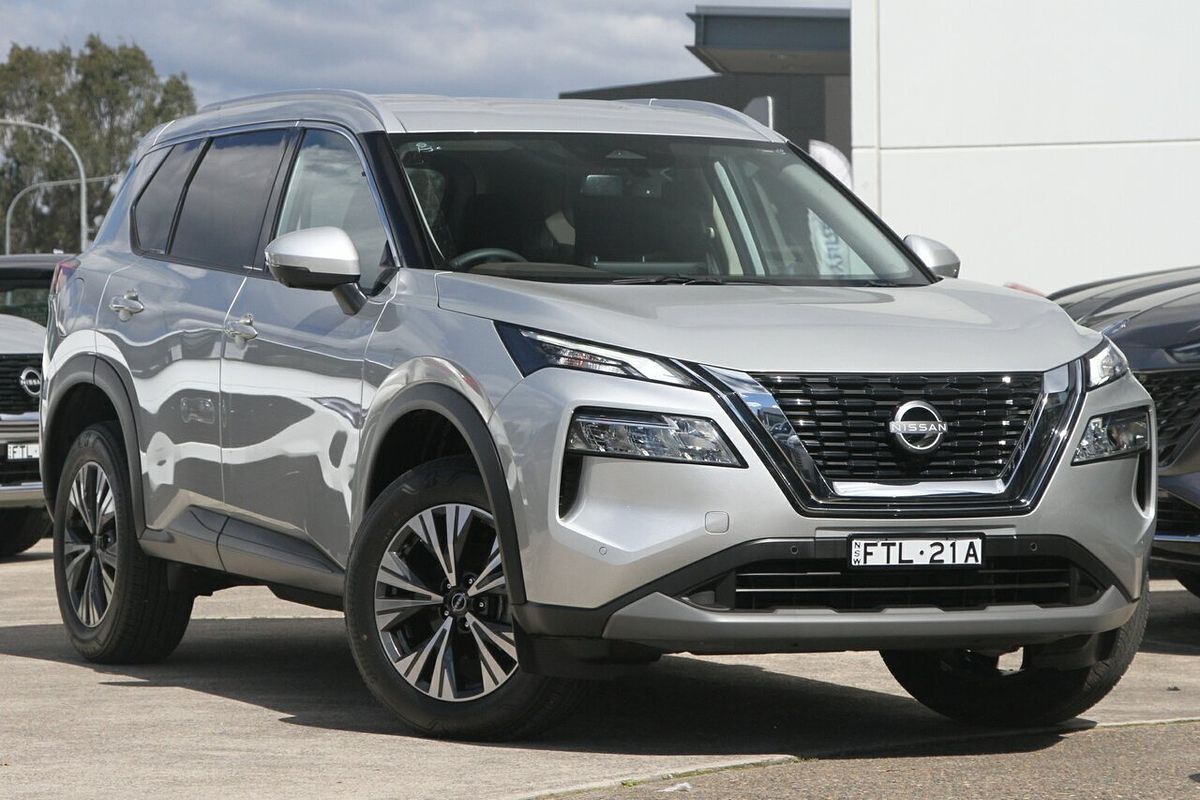 2024 Nissan X-TRAIL ST-L T33