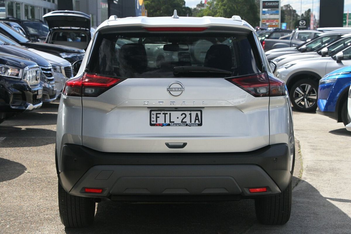 2024 Nissan X-TRAIL ST-L T33