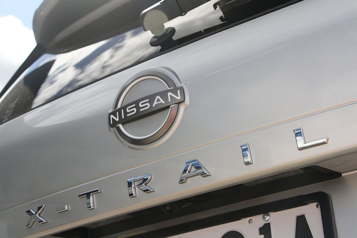 2024 Nissan X-TRAIL ST-L T33