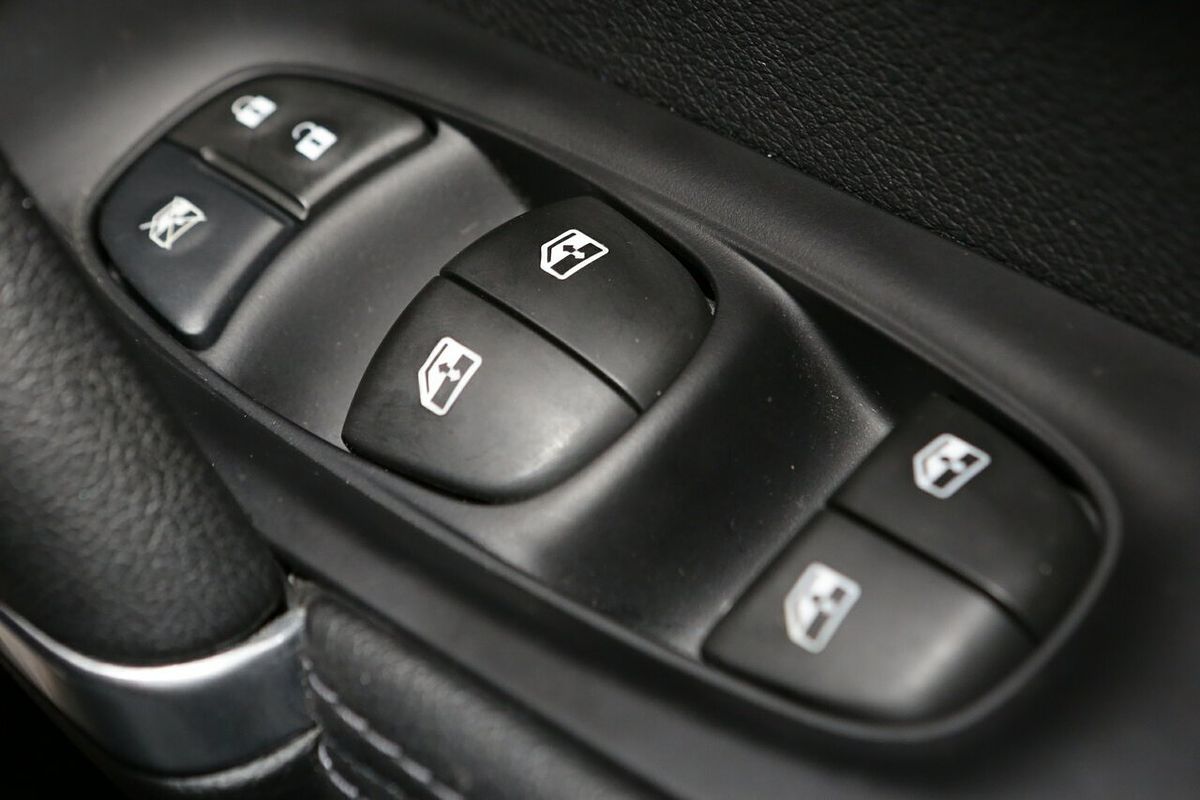 2019 Nissan QASHQAI ST-L J11 Series 3