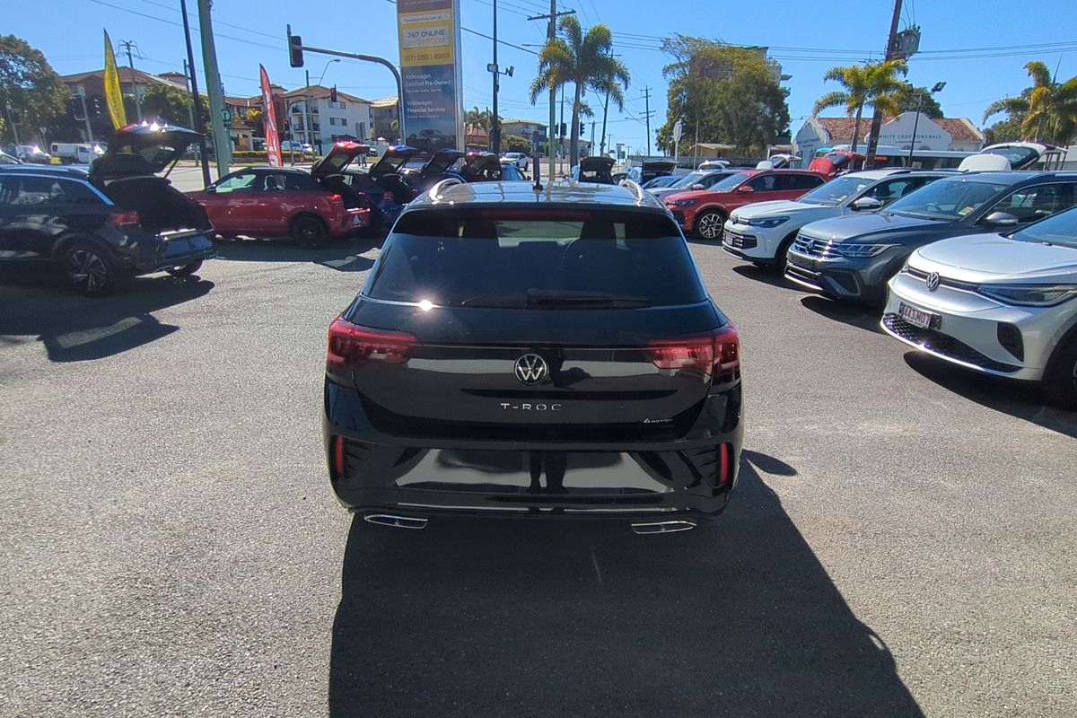 2025 Volkswagen T-Roc 140TSI R-Line D11