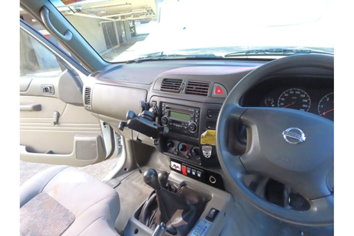 2010 Nissan Patrol DX GU 6 4X4