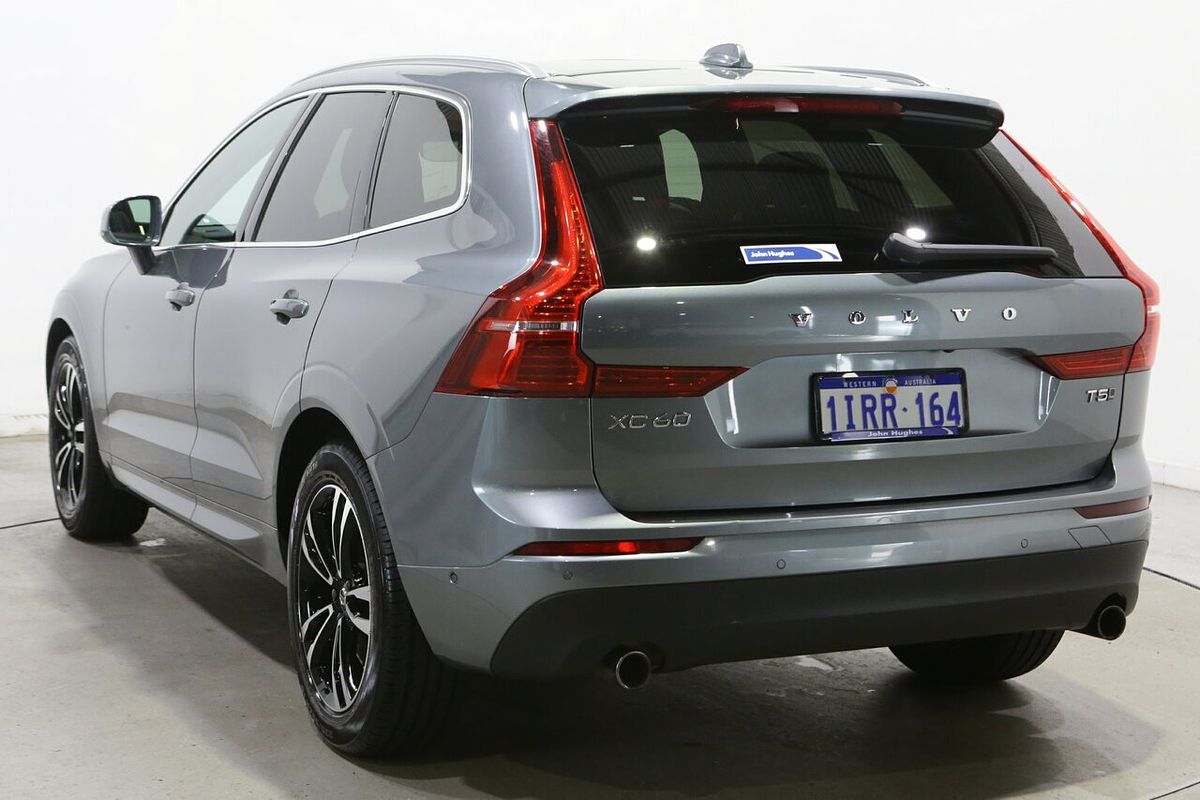 2020 Volvo XC60 T5 Momentum