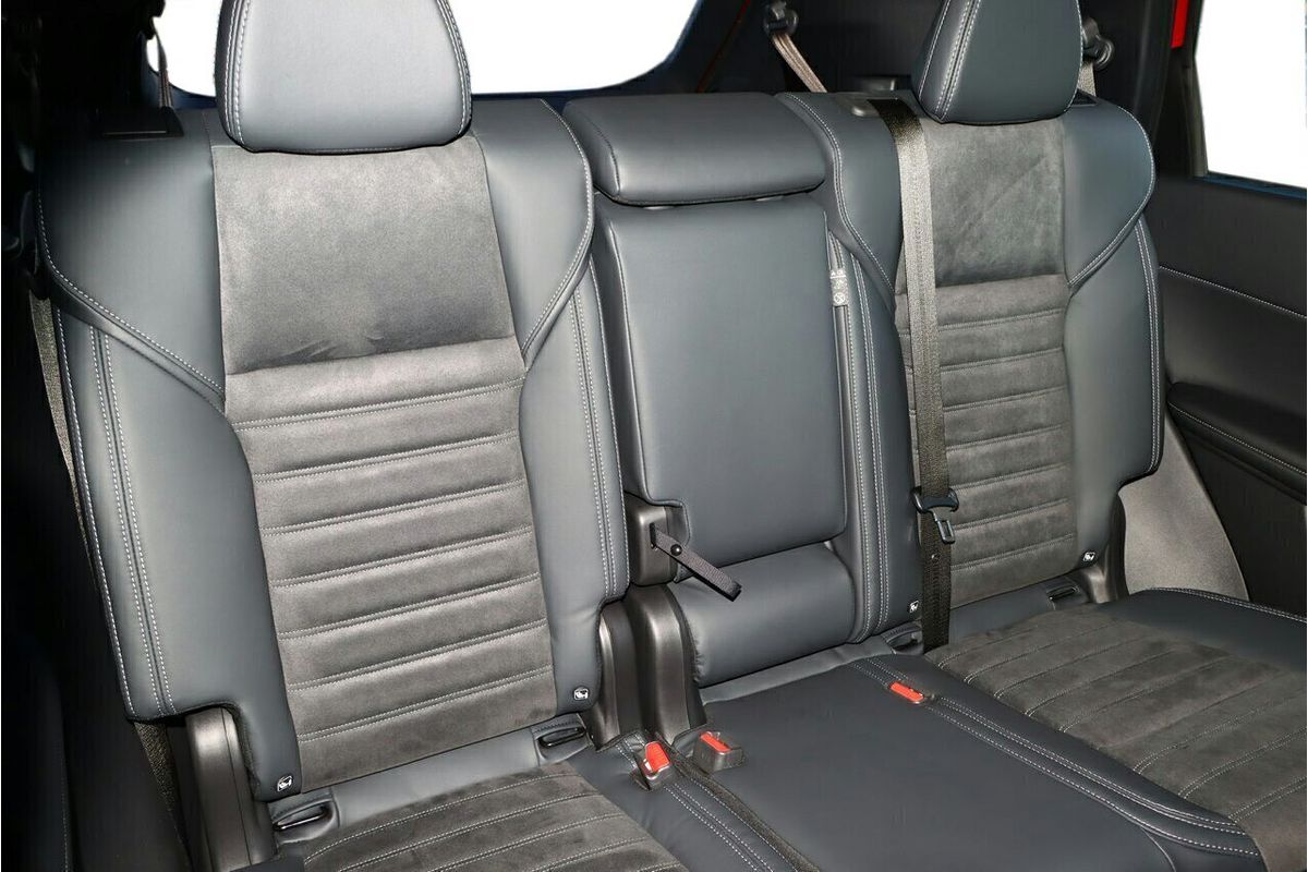 2025 Mitsubishi Outlander Aspire ZM