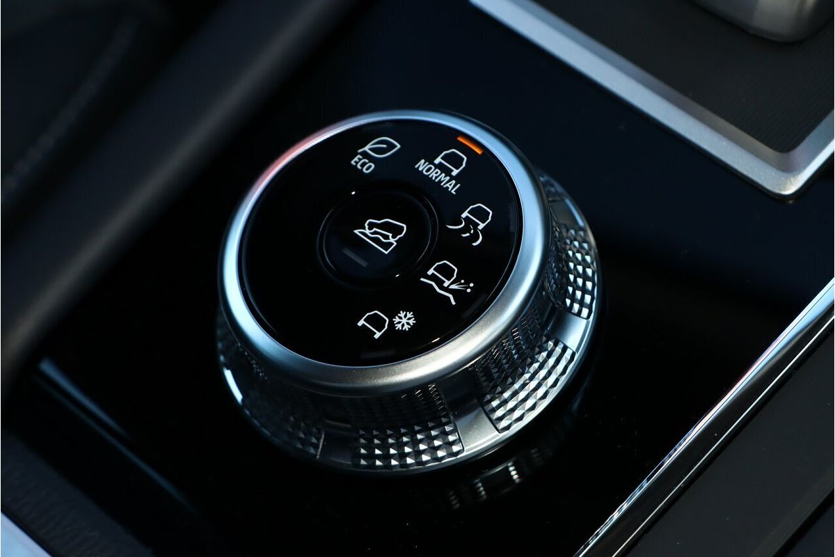 2025 Mitsubishi Outlander Aspire ZM