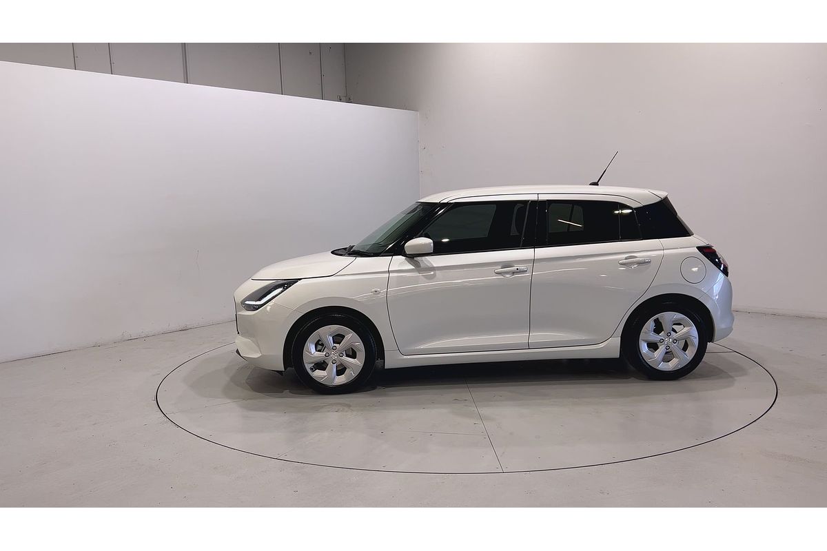 2024 Suzuki Swift Hybrid Plus UZ