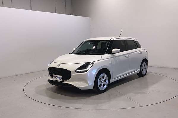 2024 Suzuki Swift Hybrid Plus UZ