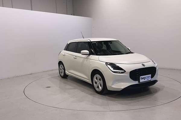 2024 Suzuki Swift Hybrid Plus UZ