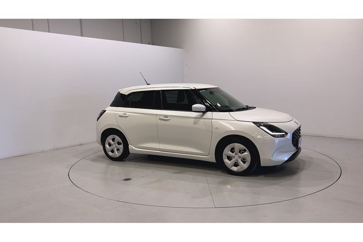 2024 Suzuki Swift Hybrid Plus UZ