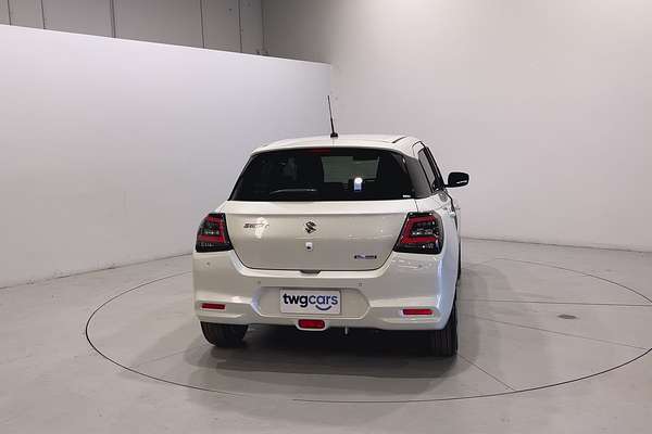 2024 Suzuki Swift Hybrid Plus UZ