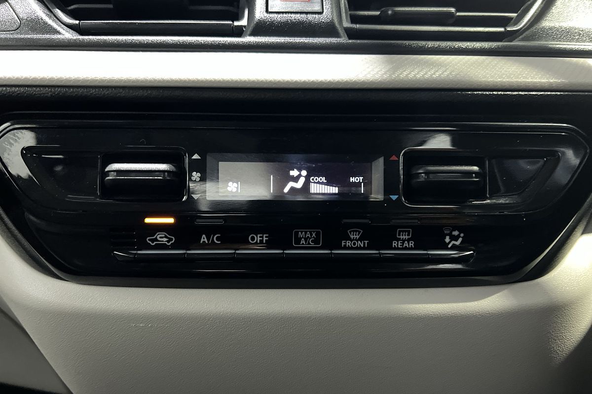 2024 Suzuki Swift Hybrid Plus UZ