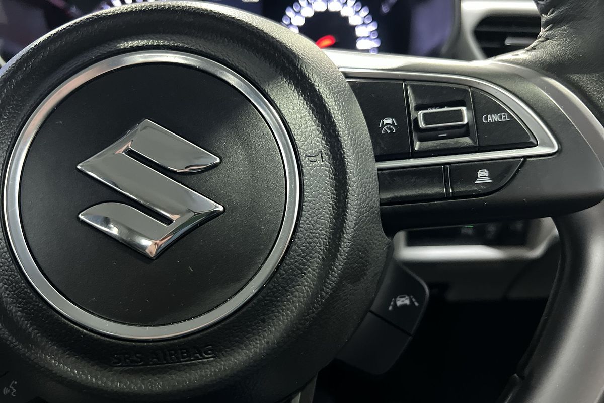 2024 Suzuki Swift Hybrid Plus UZ