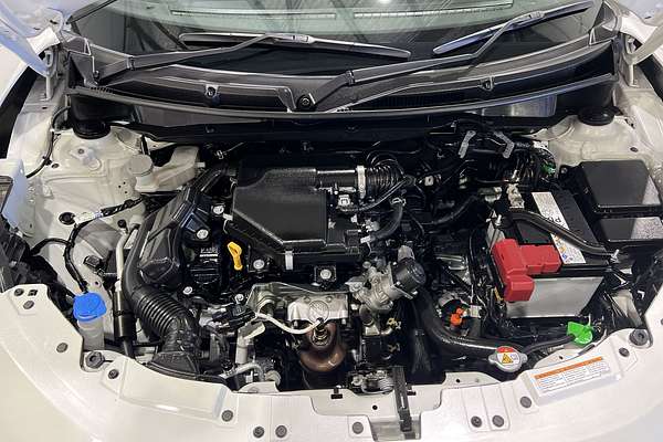2024 Suzuki Swift Hybrid Plus UZ