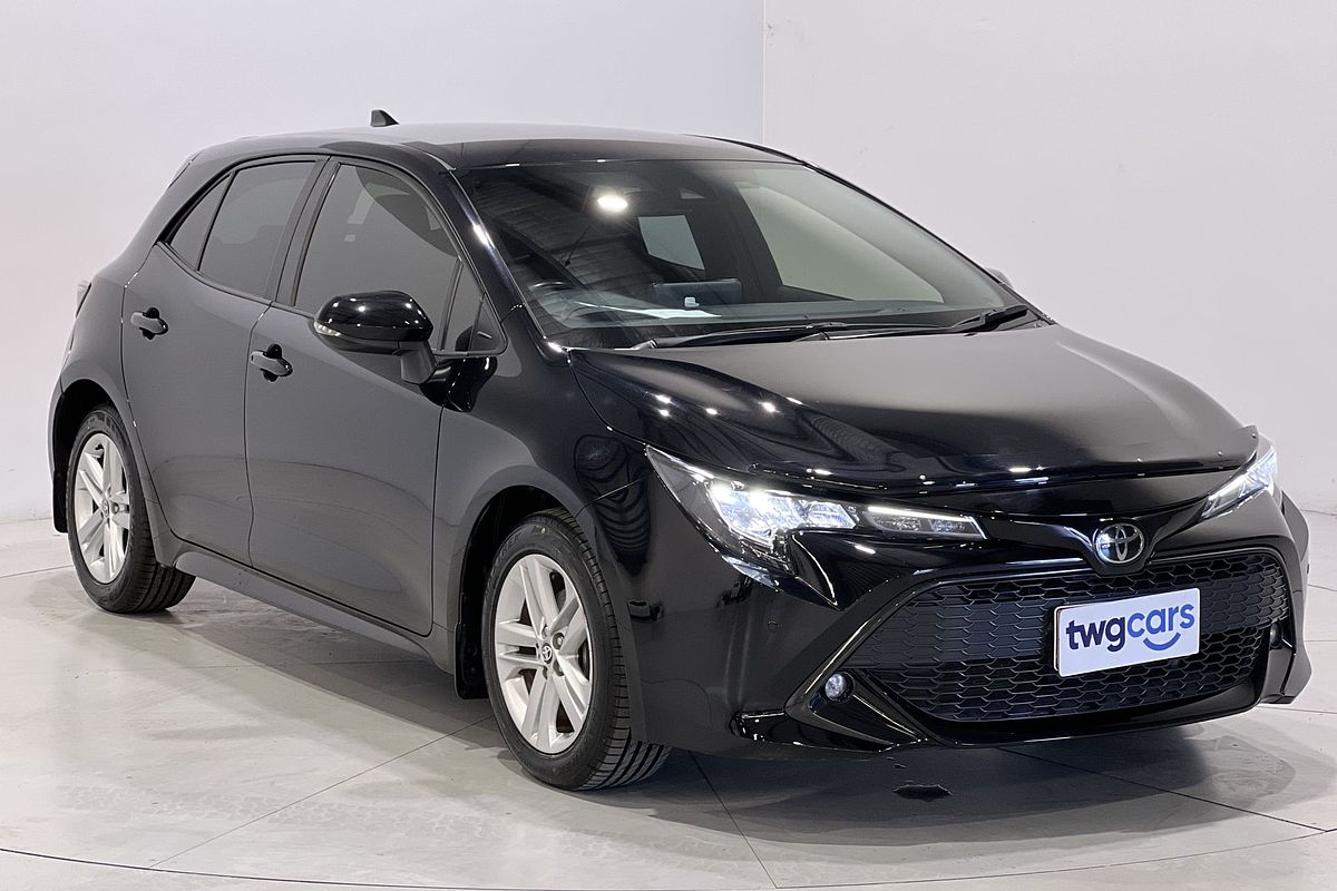 2019 Toyota Corolla SX MZEA12R