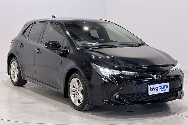 2019 Toyota Corolla SX MZEA12R