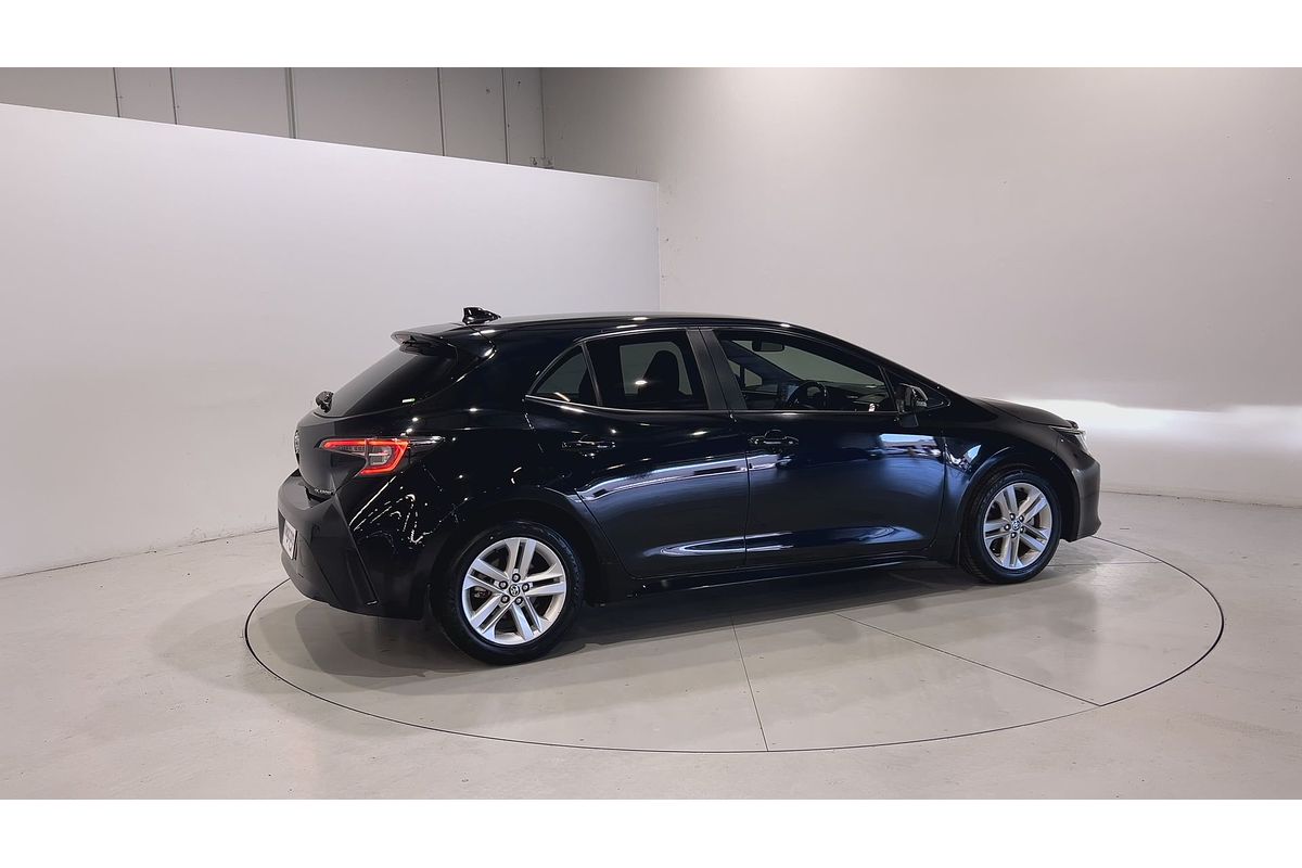 2019 Toyota Corolla SX MZEA12R