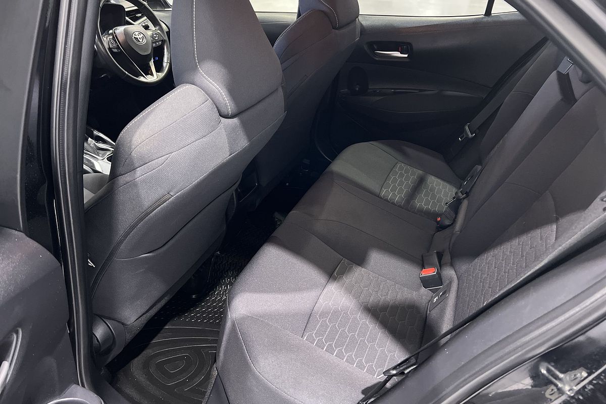 2019 Toyota Corolla SX MZEA12R