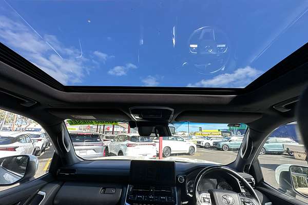 2022 Toyota Landcruiser VX FJA300R