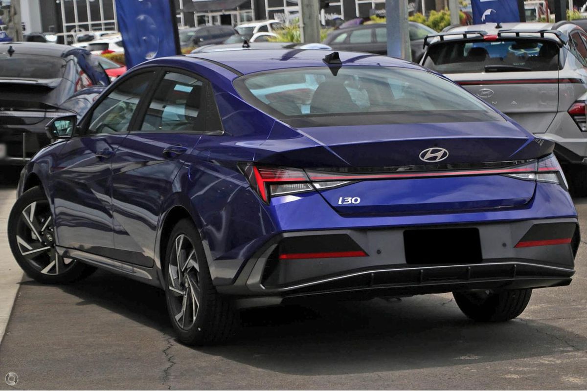 2025 Hyundai i30 Premium CN7.V2