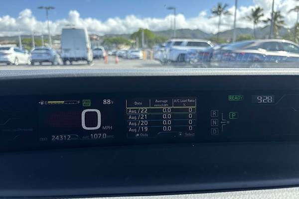 2017 Toyota Prius Advanced