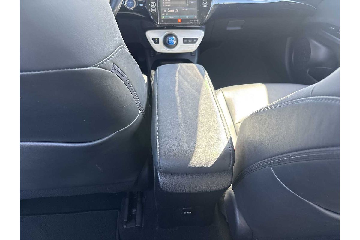 2017 Toyota Prius Advanced