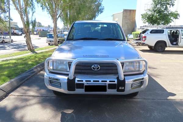 2002 Toyota Landcruiser GXL FZJ105R