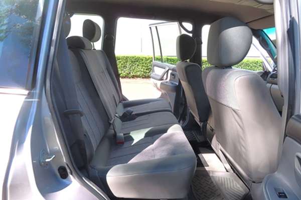 2002 Toyota Landcruiser GXL FZJ105R