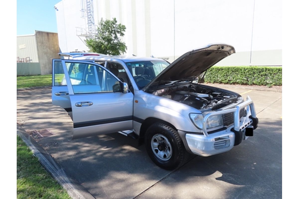 2002 Toyota Landcruiser GXL FZJ105R