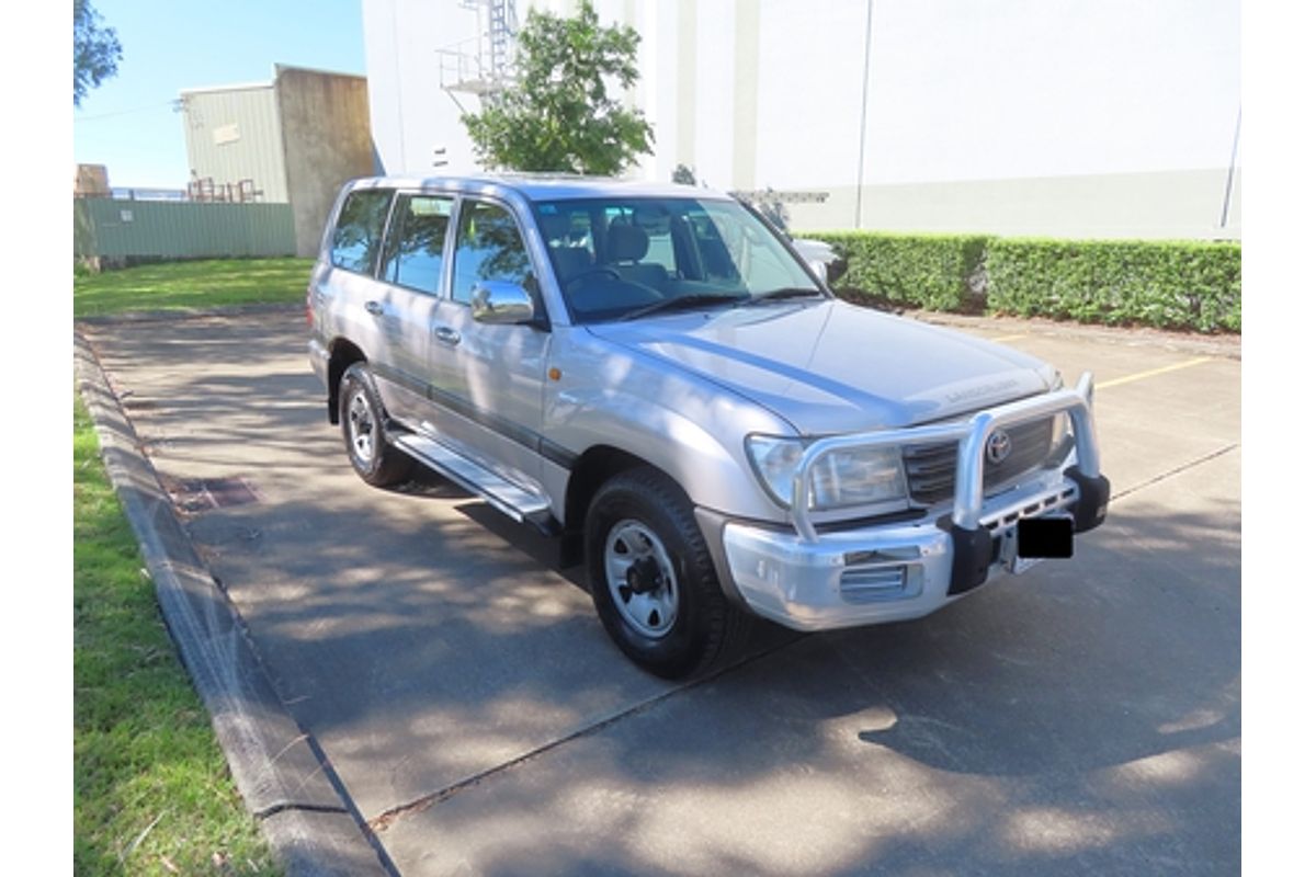 2002 Toyota Landcruiser GXL FZJ105R