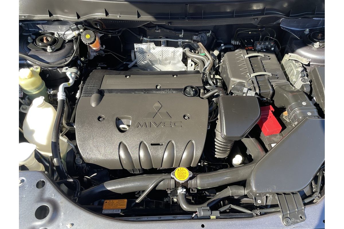 2011 Mitsubishi Outlander 30th Anniversary ZH