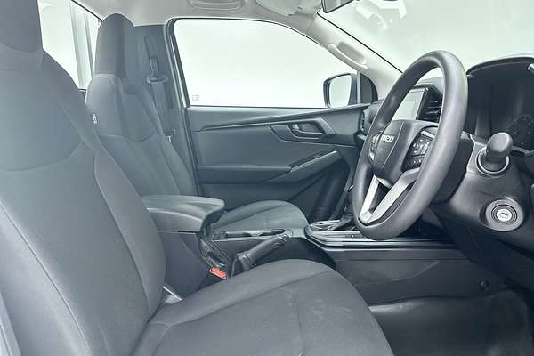 2023 Isuzu D-MAX SX High Ride Rear Wheel Drive