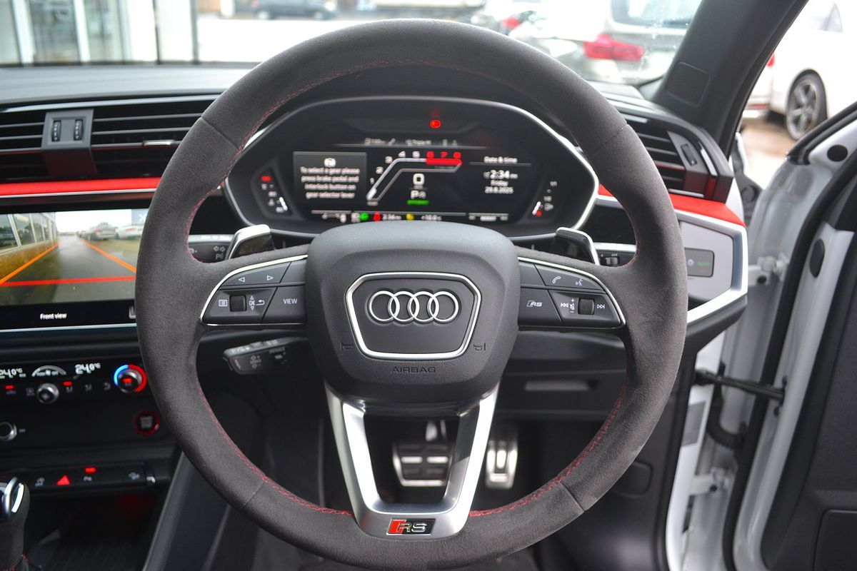 2024 Audi RS Q3 F3