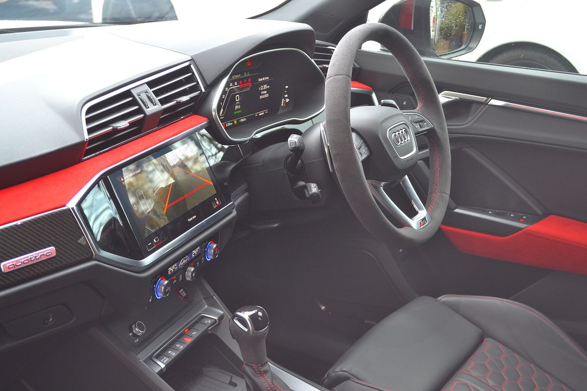 2024 Audi RS Q3 F3