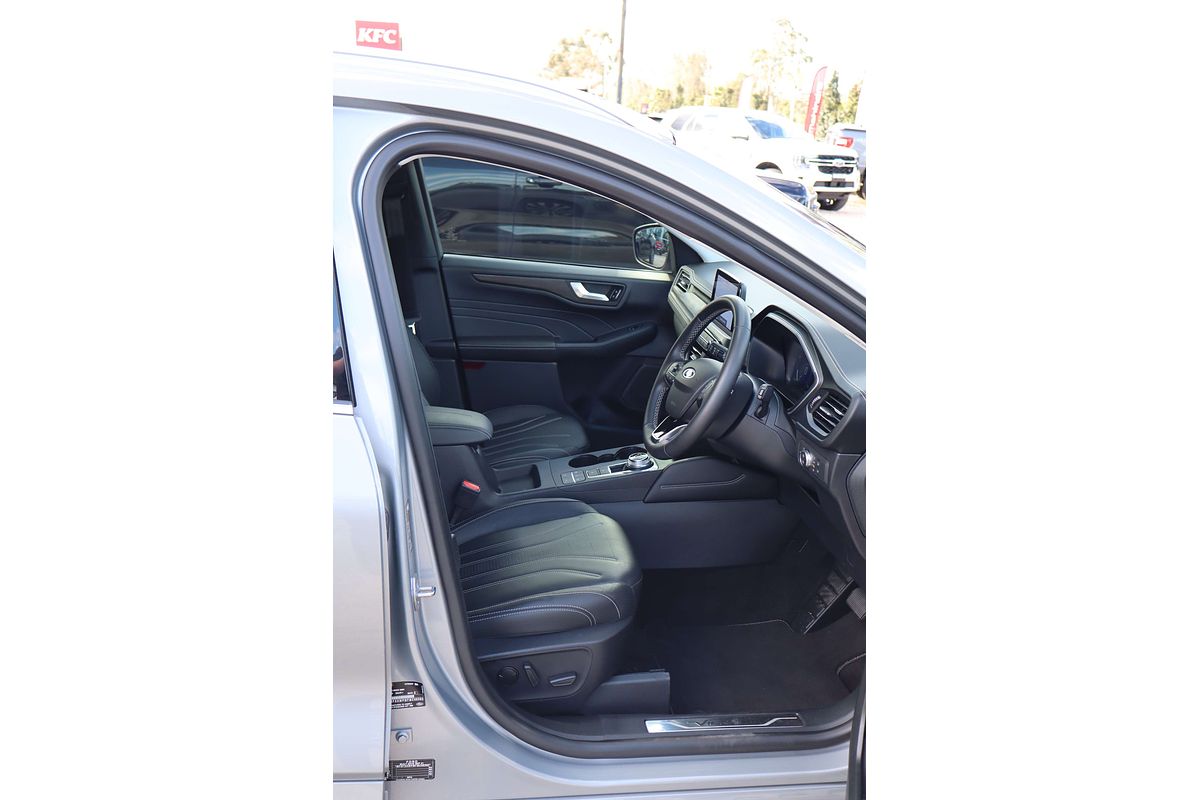 2021 Ford Escape Vignale ZH