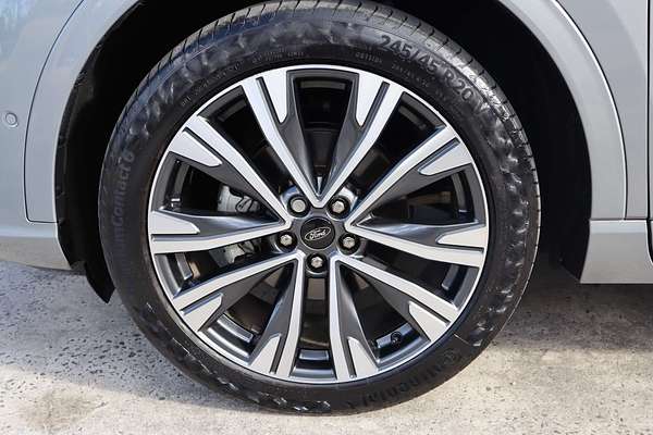 2021 Ford Escape Vignale ZH